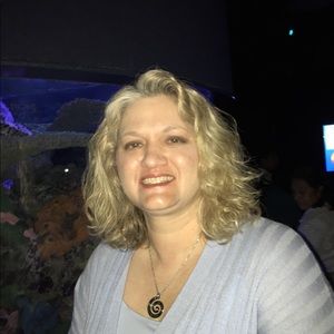 Meet your Posher, Doris